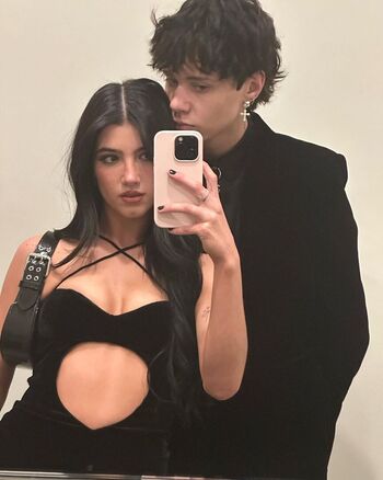 Full leaked Charli d am private onlyfans photo