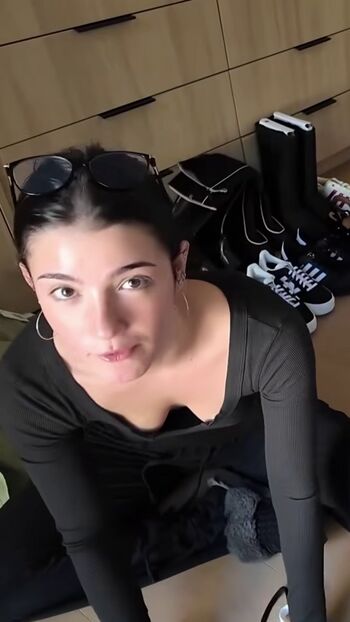 Full leaked Charli d amelio page private onlyfans photo