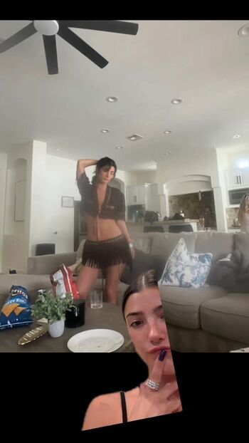 Full leaked Charli d amelio page private onlyfans photo