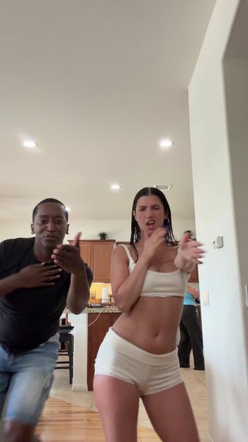 Full leaked Charli d amelio page private onlyfans photo