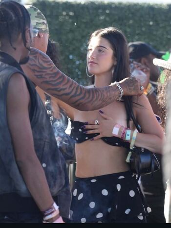 Full leaked Charli d amelio private onlyfans photo