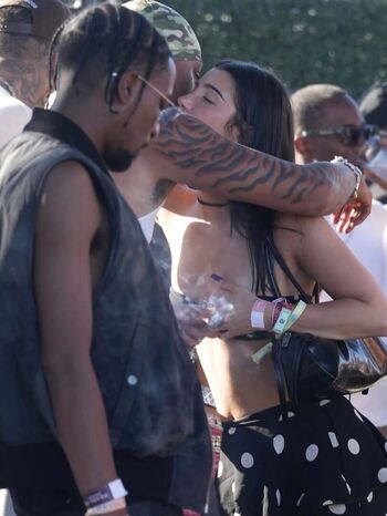 Full leaked Charli d amelio private onlyfans photo