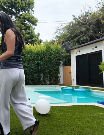 Full leaked Charli d amelio private onlyfans photo