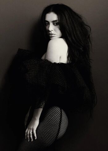 Full leaked Charli xcx page private onlyfans photo