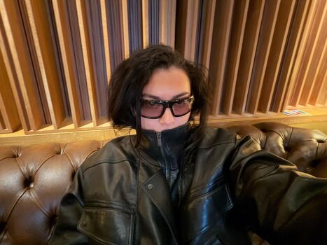 Full leaked Charli xcx private onlyfans photo