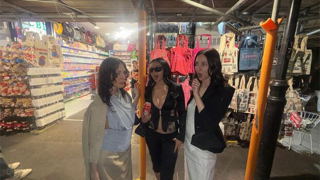 Full leaked Charli xcx private onlyfans photo