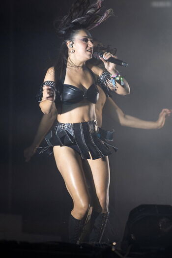 Full leaked Charli xcx page private onlyfans photo