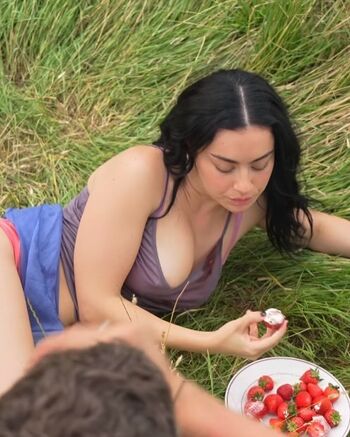 Full leaked Charli xcx private onlyfans photo