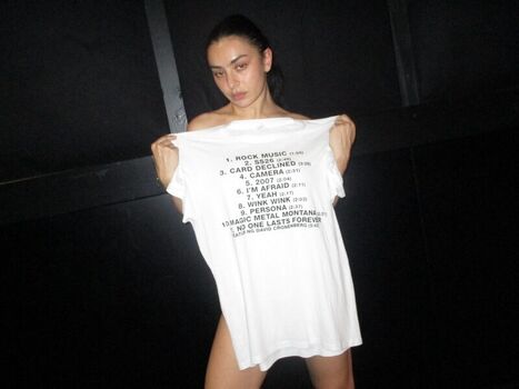 Full leaked Charli xcx private onlyfans photo