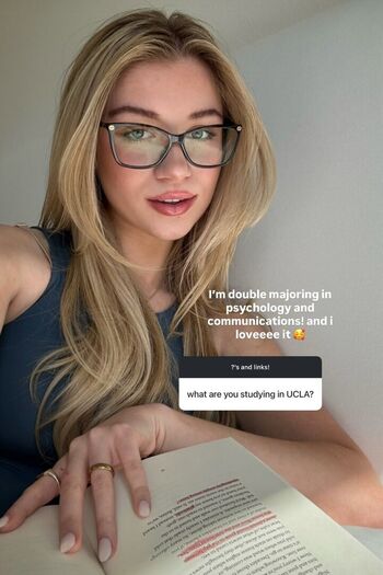 Full leaked Charlotte elise private onlyfans photo