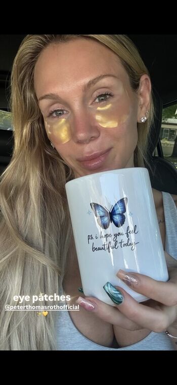 Full leaked Charlotte flair page private onlyfans photo