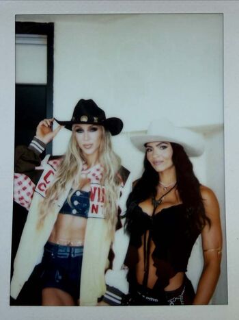 Charlotte Flair