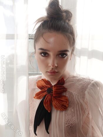 Full leaked Charlotte lawrence private onlyfans photo