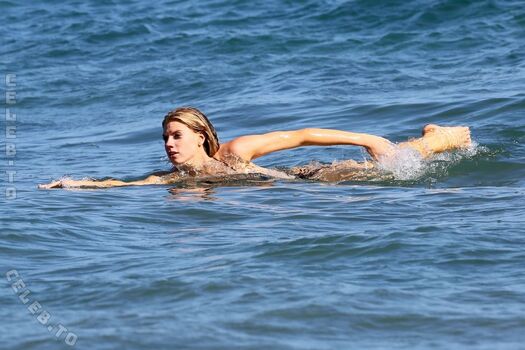 Full leaked Charlotte mckinney private onlyfans photo