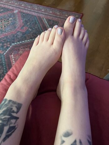 Full leaked Charlotte sartre page private onlyfans photo