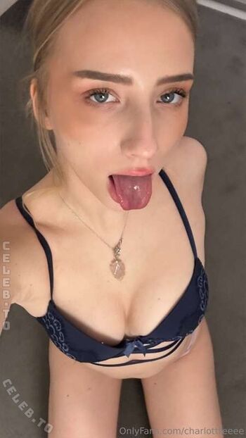 charlottteeee
