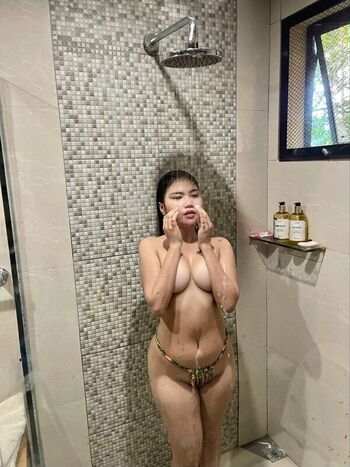 Full leaked Che panid private onlyfans photo