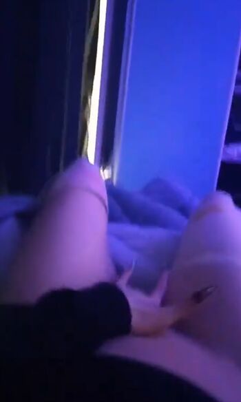 Full leaked Checcaredu private onlyfans photo