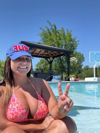 Full leaked Cheer bearr  page private onlyfans photo