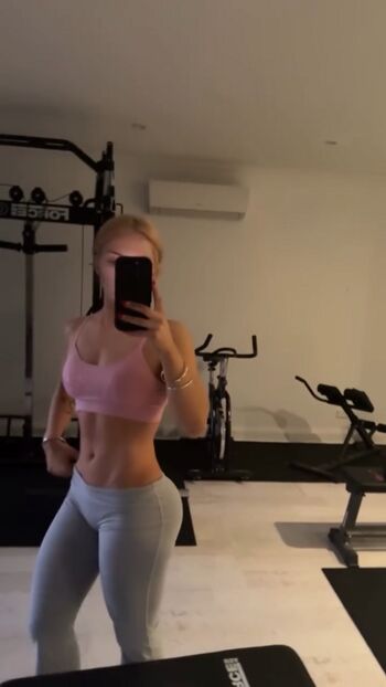Full leaked Chelsea pearce private onlyfans photo