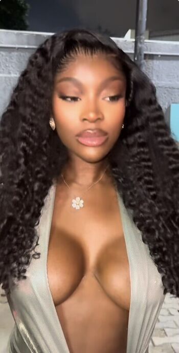 Full leaked Chelsealazkani private onlyfans photo