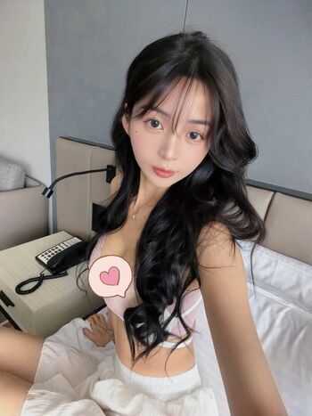 Full leaked Chenbb private onlyfans photo