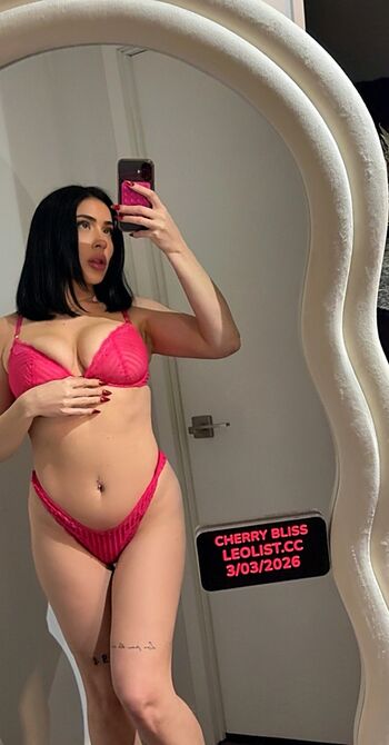 Full leaked Cherrybliss private onlyfans photo