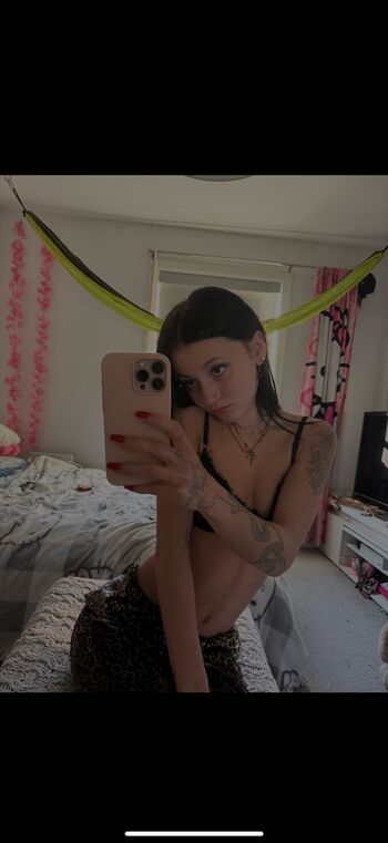 Full leaked Cheybaexoxo private onlyfans photo
