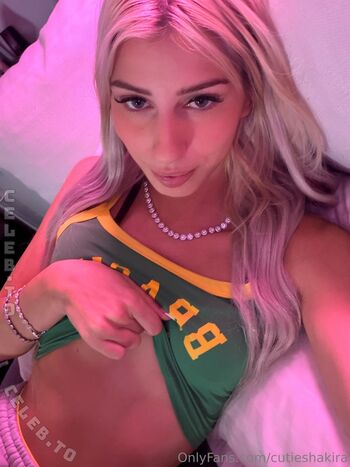 Full leaked Chiara rides page private onlyfans photo