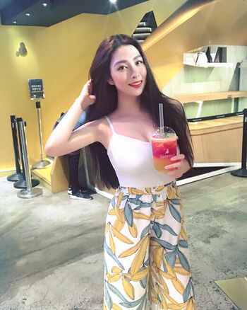 Full leaked Chibe chin page private onlyfans photo