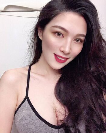 Full leaked Chibe chin page private onlyfans photo