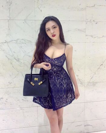 Full leaked Chibe chin page private onlyfans photo