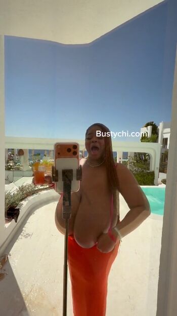 Full leaked Chioma lovv private onlyfans photo