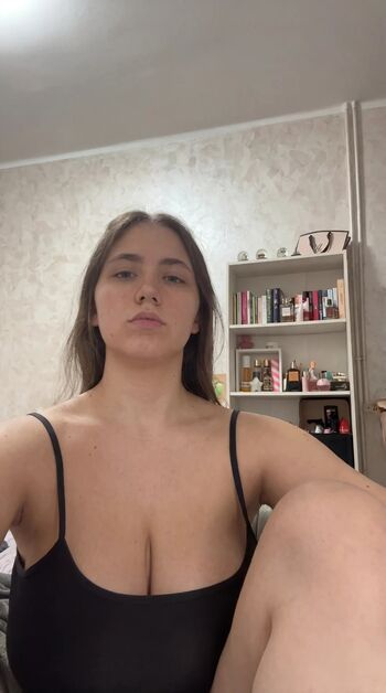 Full leaked Chiri francesca page private onlyfans photo