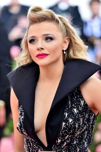 Full leaked Chlo grace moretz private onlyfans photo