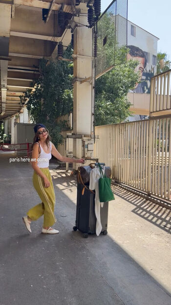 Full leaked Chloe bennet private onlyfans photo