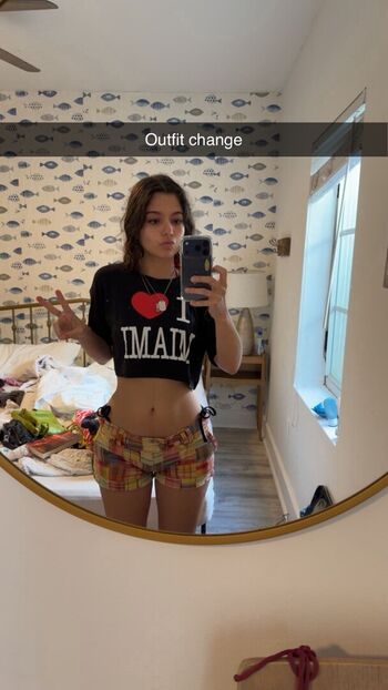 Full leaked Chloeforero  page private onlyfans photo