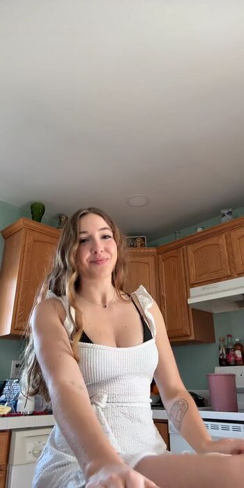 Full leaked Christine keyton page private onlyfans photo