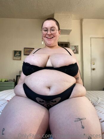 Full leaked Chubbyfrogprincess private onlyfans photo