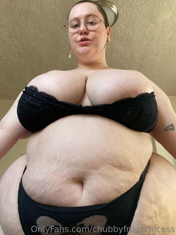 Full leaked Chubbyfrogprincess private onlyfans photo