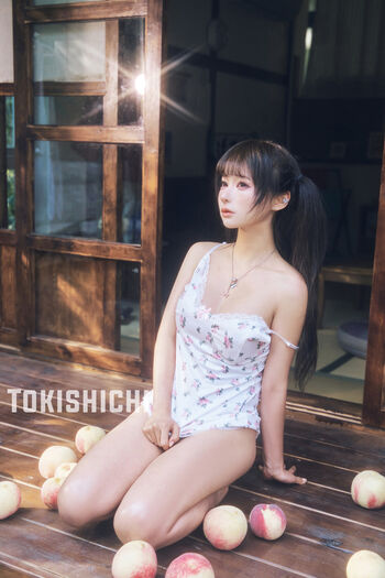 Full leaked Chunmomo private onlyfans photo