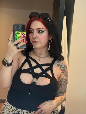 Full leaked Chx rliex private onlyfans photo