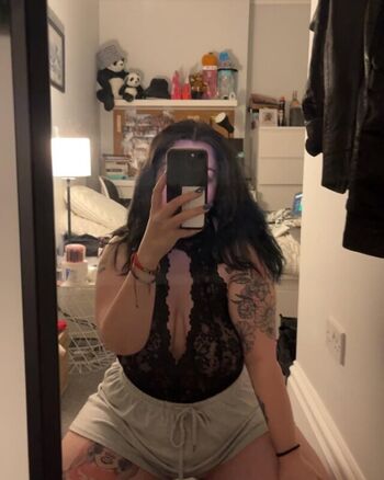 Full leaked Chx rliex private onlyfans photo