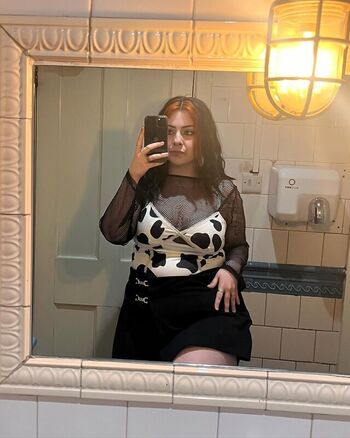 Full leaked Chx rliex private onlyfans photo