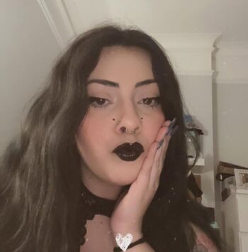 Full leaked Chx rliex private onlyfans photo