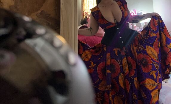 Full leaked Istripper / private onlyfans photo