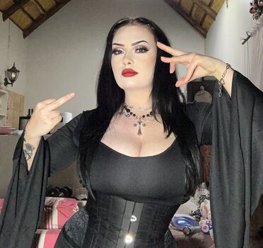 Full leaked Mackenziehart/ private onlyfans photo