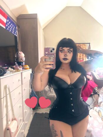 Full leaked Curvy sarah/ private onlyfans photo