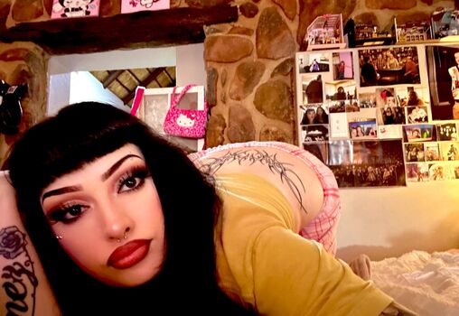 Full leaked Explicitkait/ private onlyfans photo