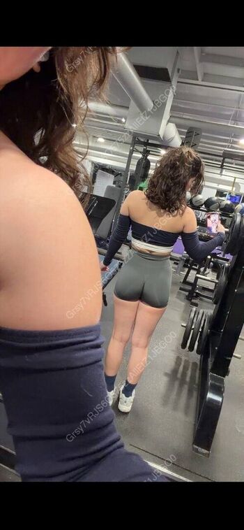 Full leaked Ciggybae  page private onlyfans photo